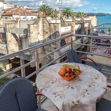 Apartmani Spaic Херцег-Нови Экстерьер фото