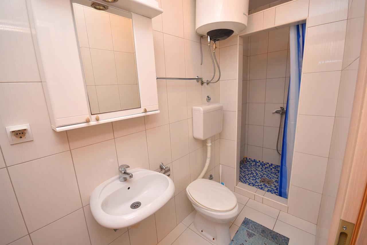 Apartmani Spaic Херцег-Нови Экстерьер фото